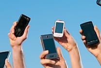 Des smartphones de moins en moins chers