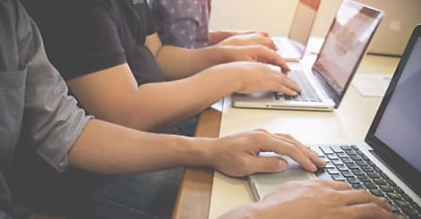 Emploi : les développeurs autodidactes ont leur carte à jouer