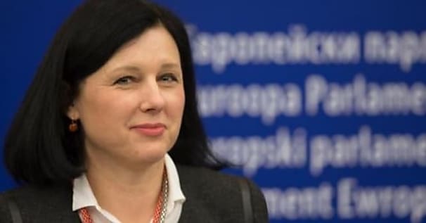 L'Europe va proposer une législation affaiblissant le chiffrement